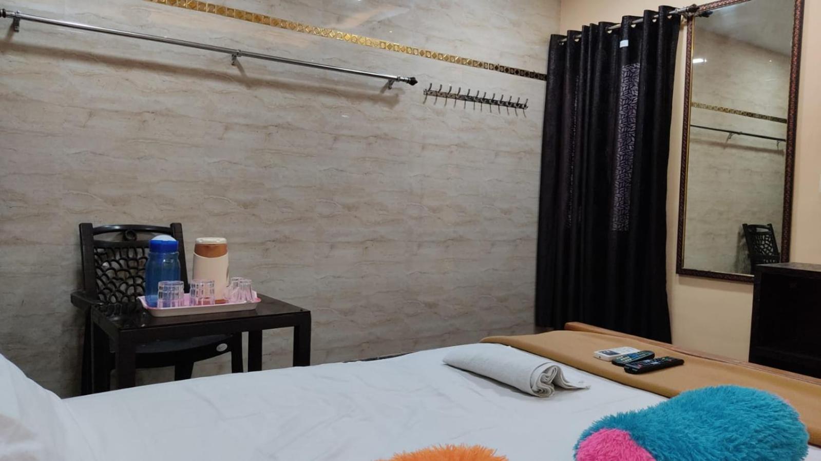 Mercy Inn Csennai Kültér fotó